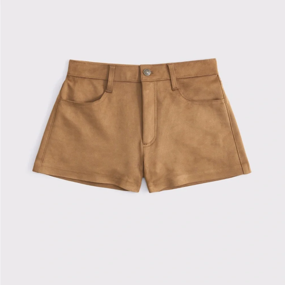 Abercrombie Suede Shorts - Picture 2 of 4
